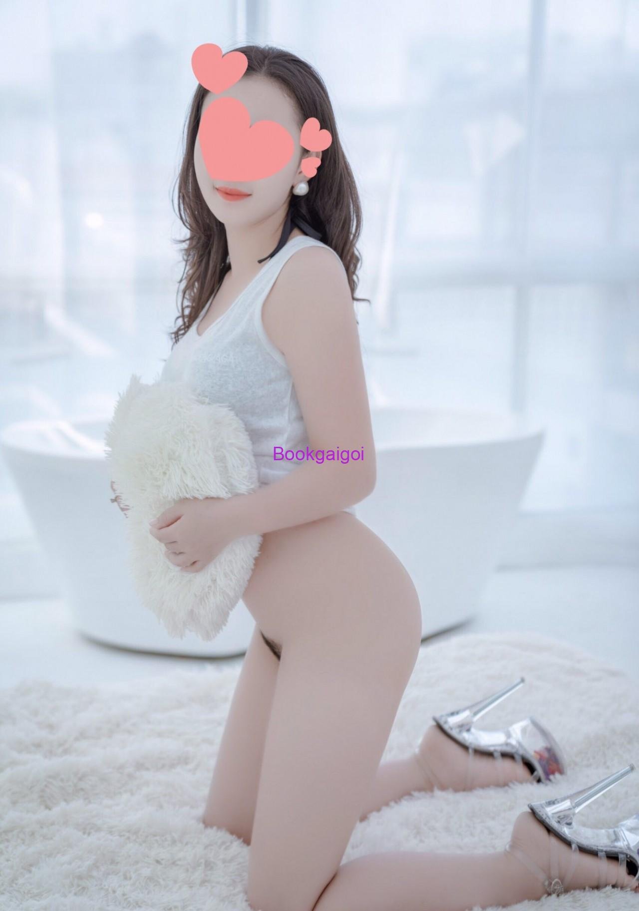 Quỳnh Chi Face xinh dáng đẹp vú bím ngon làm tình đỉnh (1)