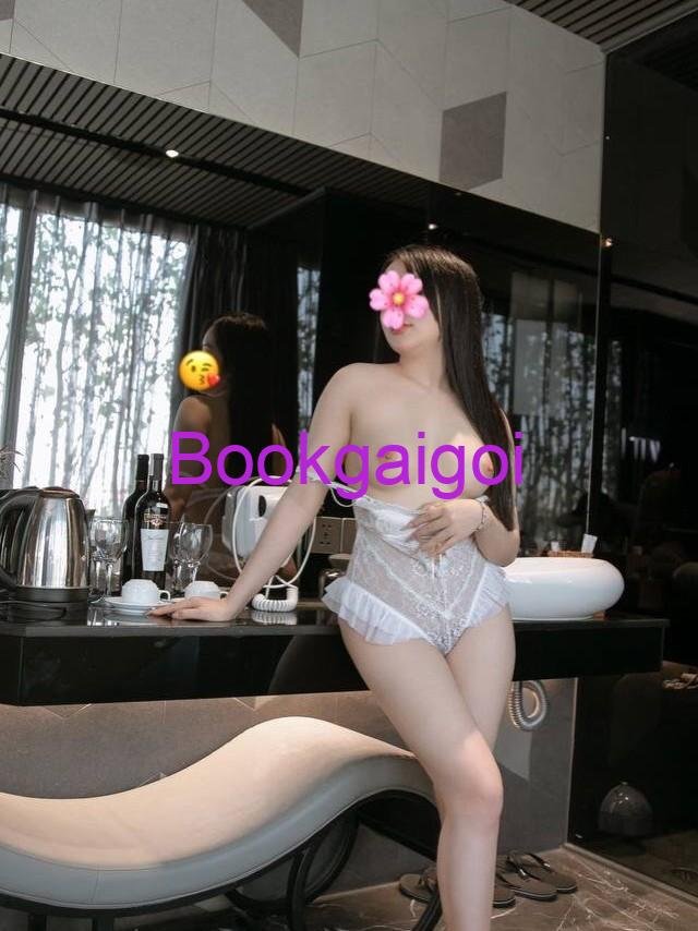 Bé Linh - Cô Nương Dâm Đãng, Mặt Dâm Duyên Dáng, Bú Liếm Bài Bản (8) Bé Linh - Cô Nương Dâm Đãng, Mặt Dâm Duyên Dáng, Bú Liếm Bài Bản