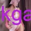 Dâu Tây - Cô nàng mặt xinh baby, vừa dâm đãng vừa dễ thương