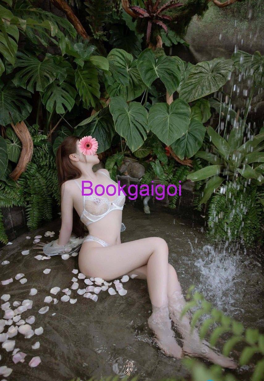 Mộc Trà 2k2 - Teen Ngon Xinh Đẹp, Duyên Dáng Ngọt Ngào Từ Gái Gọi Cao Cấp (7)