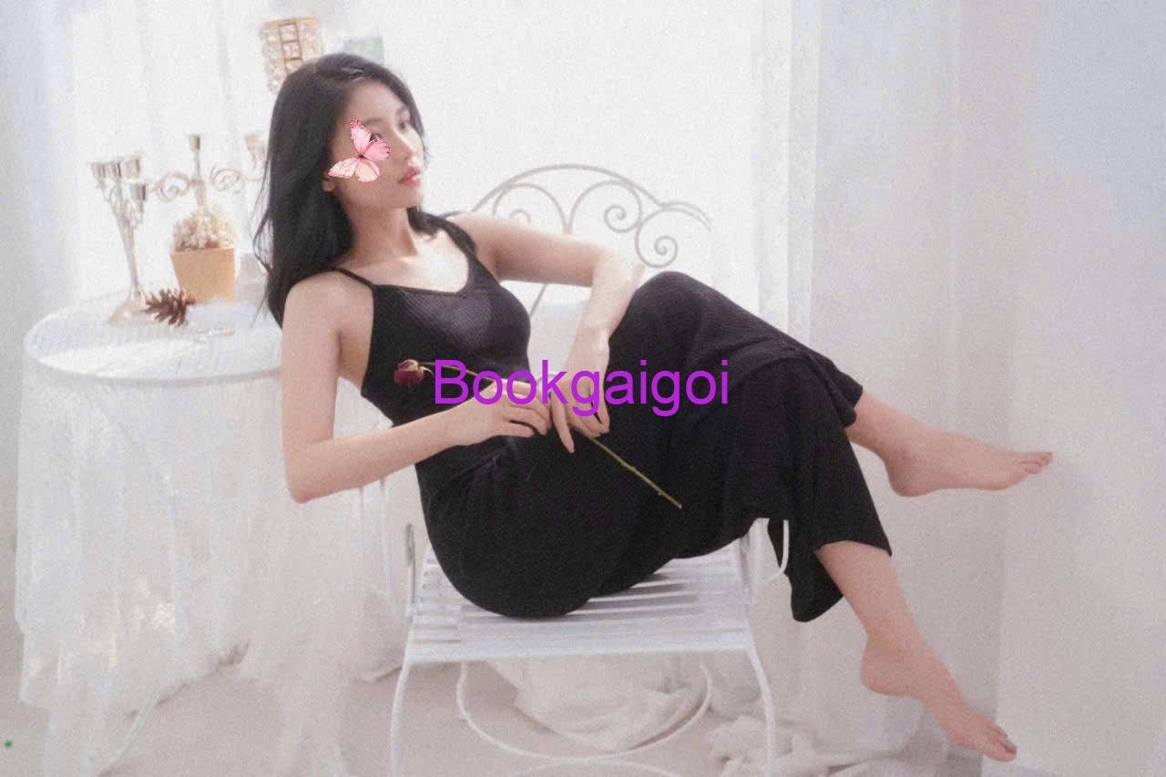 Ngọc Nhi – Em gái xinh dâm đãng, làm tình cực phê (3)